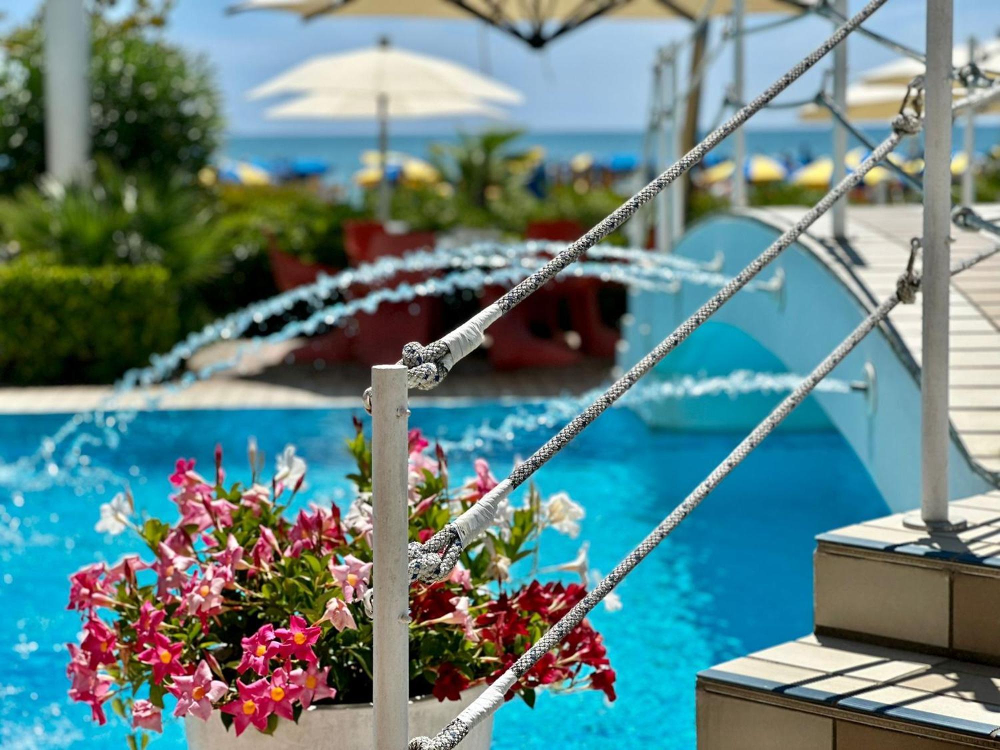 Hotel Ruhl &