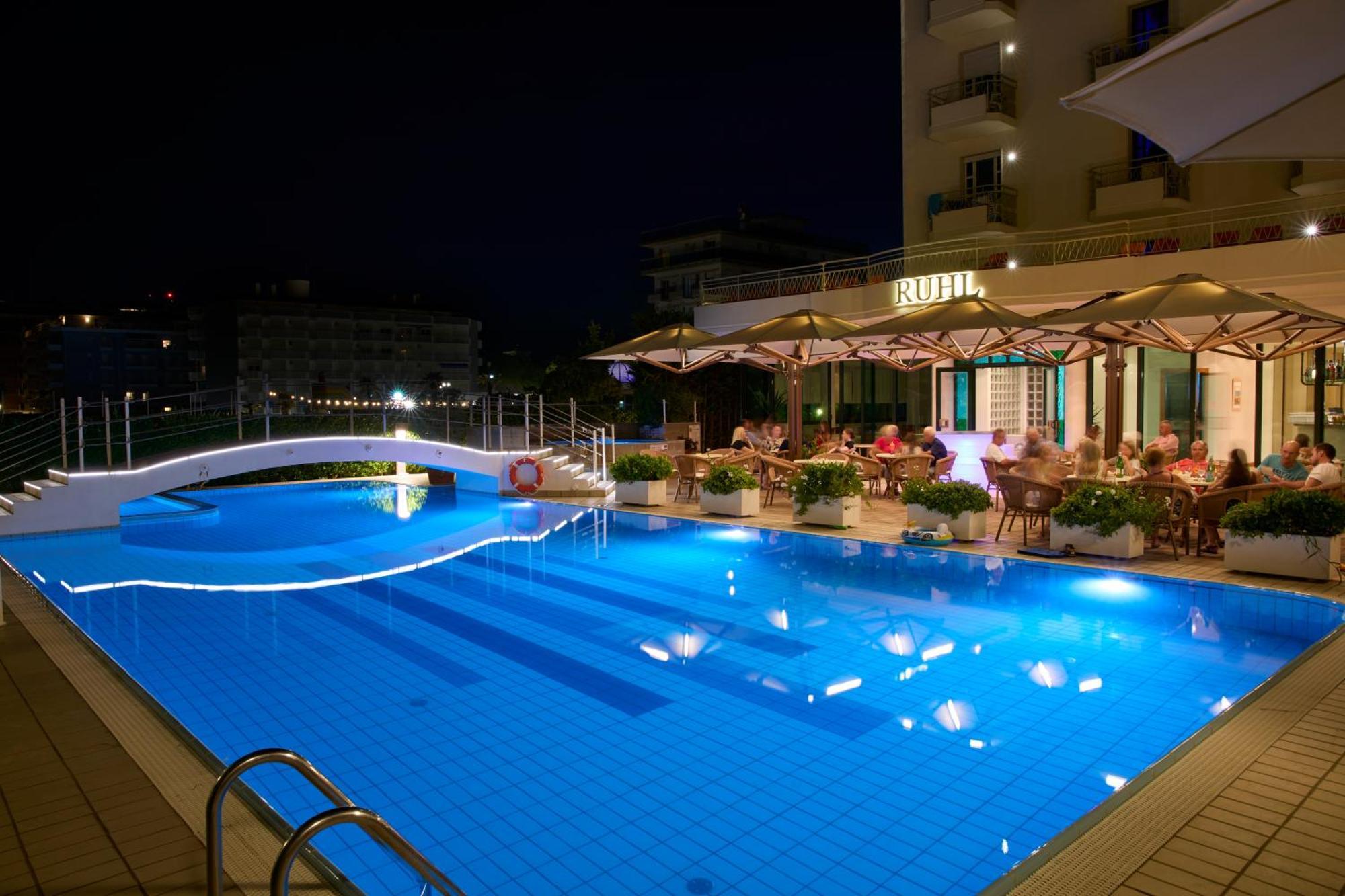 Hotel Ruhl &