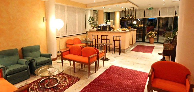 Hotel Ruhl & 3*
