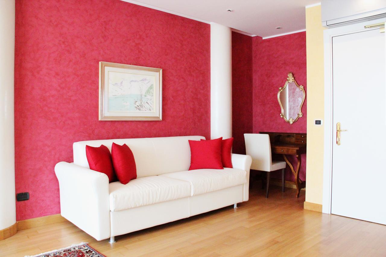 Hotel Ruhl &